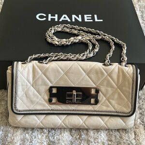 CHANEL Quilted Leather Purse
